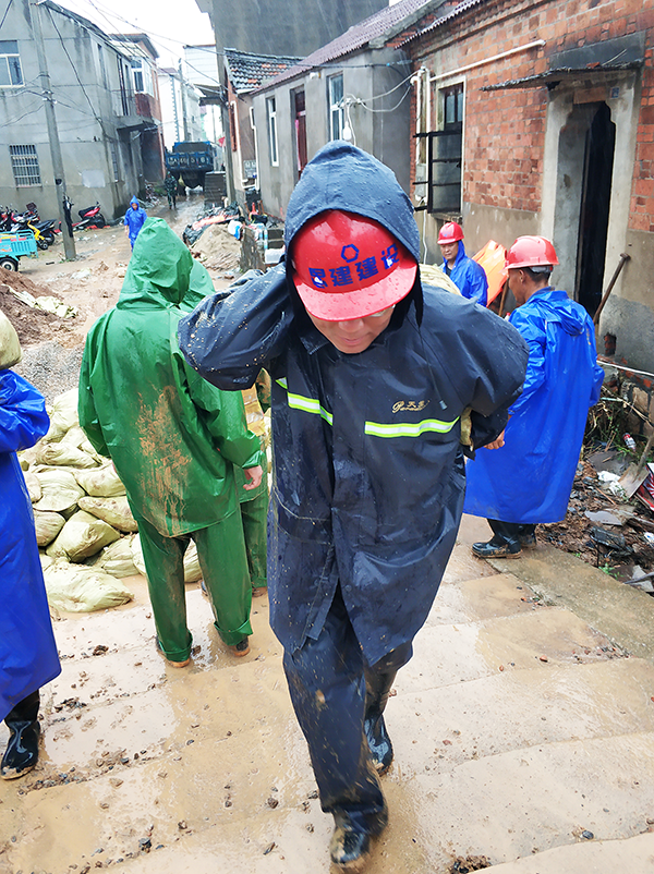 乘風(fēng)破浪，保家衛(wèi)國！昌建集團支援安徽省含山縣抗洪搶險